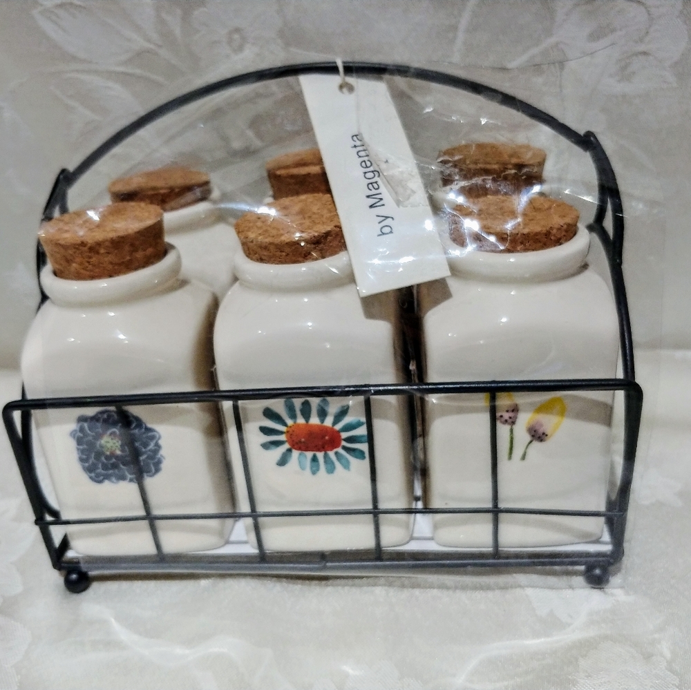 Rae Dunn Herb & Spice Set with Iron Basket 6 Jars